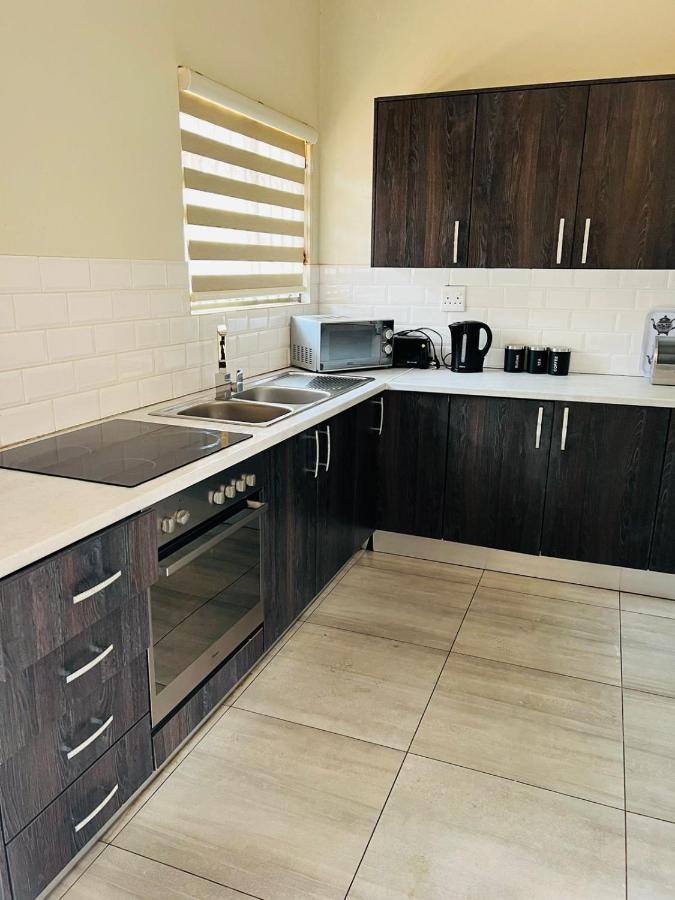 Ultimate Sky _ 2 Bedroom Villa Pretoria-Noord Εξωτερικό φωτογραφία